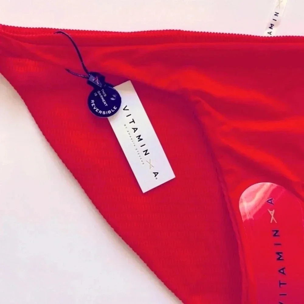 Vitamin A Red Reversible High Leg Cheeky Bikini Bottom Size L - Picture 5 of 15
